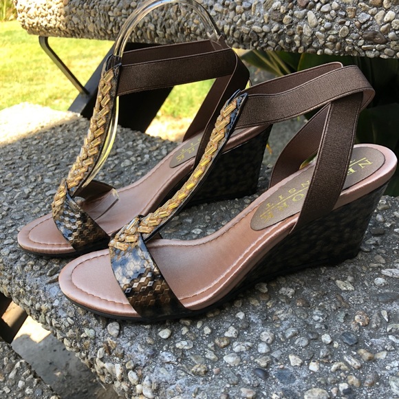 NEW NY Transit Wedges - Picture 5 of 6